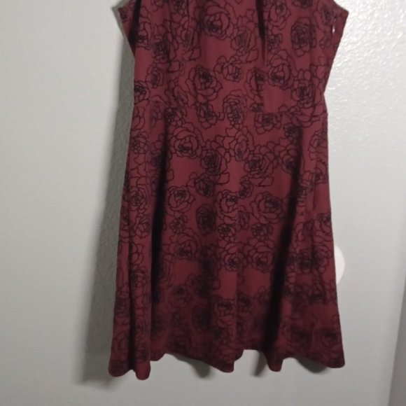 Lc Lauren Conrad red skater dress - Picture 4 of 9
